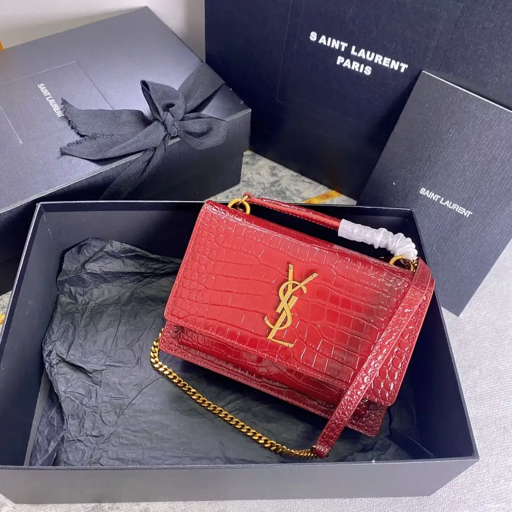 SUNSET LEATHER IN YSL SHINY CROCODILE-EMBOSSED 0605